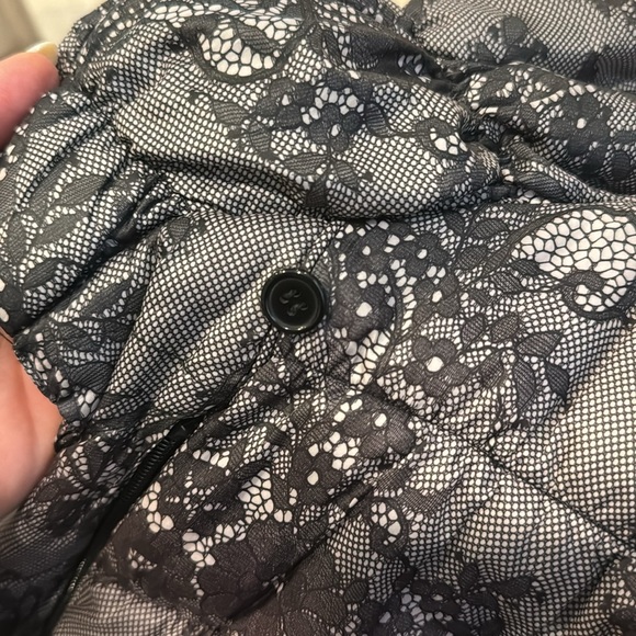 Rino & Pelle Lace Print Puffer Jacket Size 44 - Picture 10 of 16